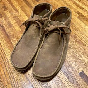 Clark Wallabee